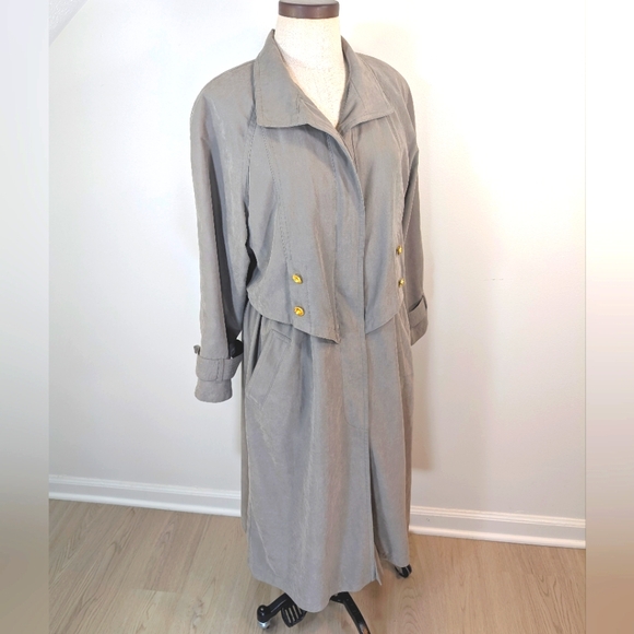 Vintage Fleet Street neutral slouchy draped trench coat W gold buttons. 10P - Picture 2 of 15